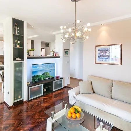 Marino In Makarska, Private Pool Макарска