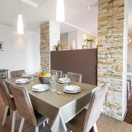 Marino In Makarska, Private Pool Макарска